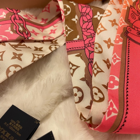 Louis Vuitton Silk Monogram Rising Confidential BB Bandeau EUC with box - Picture 6 of 7